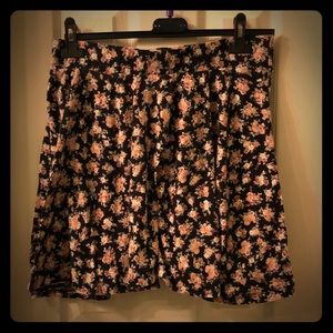 Floral Circle Mini Skirt